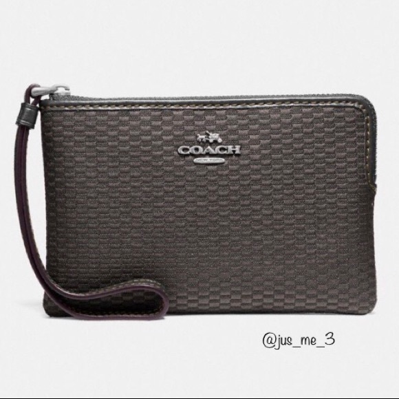 Coach Handbags - Coach Legacy Jaquard Wristlet Gray/Black/Silver